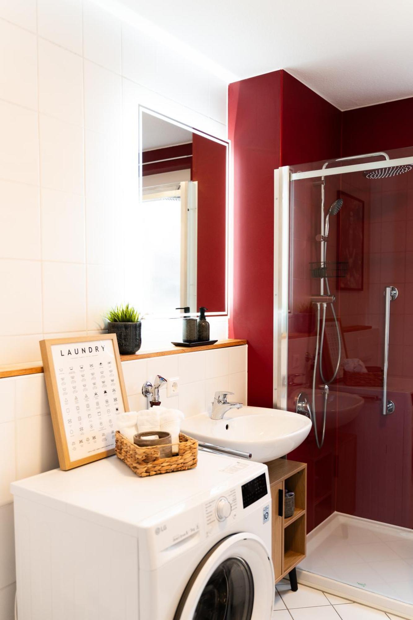 Lubu Stay Central, Cozy, With Workspace And Parking 루드빅스부르크 외부 사진